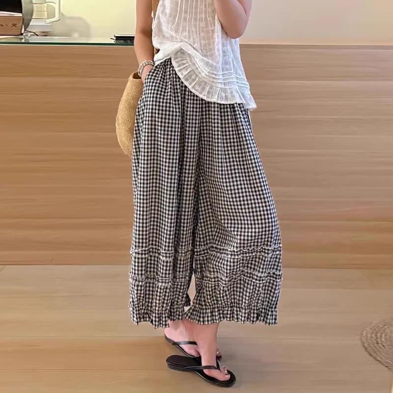 Summer thin classic retro black and white checkered women's high-waisted loose nine-eighths lantern pants (regular style)