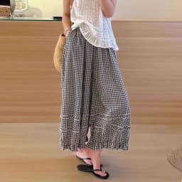 Summer thin classic retro black and white checkered women's high-waisted loose nine-eighths lantern pants (regular style)