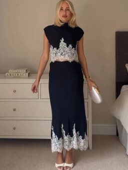 TFMLN 2026 Women's Skirt 2-Piece Set Lace Spliced Sleeveless Stand Collar Top + Slim A-Line Midi Skirt Elegant Ladies Suit