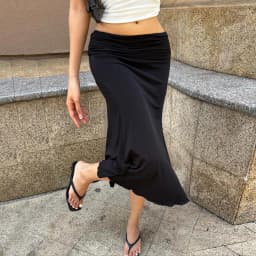 SUCHCUTE Basic Solid Folds Low-Waisted Midi Skirts Chic Black Slim Skirts Lady Party Bottoms Summer All match Clothes Coquette