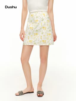 DUSHU 2026 Summer Women High Waist A-Line Mini Skirt 100% Cotton Hollow Out Daisy Print Loose Casual Short Skirt Yellow