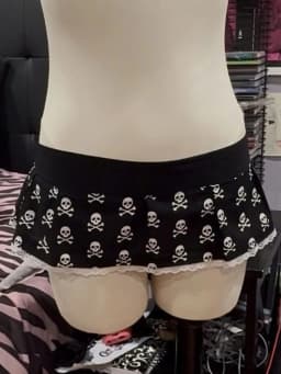 Emo Women Summer Y2K Sexy Goth Skull Print Mini Short Skirt Lace Trim Low Waist Aesthetic Acubi Punk A-line 2000s Alt Clothes