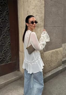 Guobioziy 2026 Women's Shirt Fall New Beige Long-Sleeve Sheer Lace Patchwork Lightweight Romantic Fashionable Unique Flowing