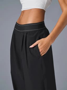 Women Lightweight Quick Dry Wide Leg Athletic Pants Elastic High Waist Pleated Straight Trousers With Pockets Loose Fit Workout
