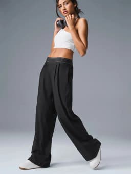 Women Lightweight Quick Dry Wide Leg Athletic Pants Elastic High Waist Pleated Straight Trousers With Pockets Loose Fit Workout