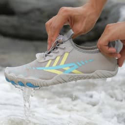Quick Dry Water Shoes For Men Women Barefoot Shoes Beach Aqua Shoes Lightweight Sports Sneakers Hiking Surfing Boating Fishing