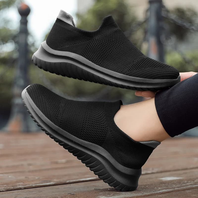 Men Running Walking Knit Shoes Fashion Casual Men Sneakers Breathable Sport Athletic Gym Lightweight Running Shoes