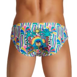SEOBEAN Men's Low-Waist Quick-Dry Swim Briefs Sexy Stretch Bikini Trunks for Surfing And Beach Water Activities