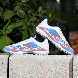 Premium Cushioned IC Indoor Football Cleats, Shock‑Absorbing Rubber Flat Sole, Comfort Fit for Adult 5‑A‑Side Indoor Training