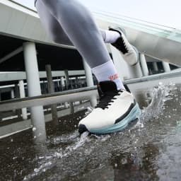 361 Degrees Fengyi Rainblock Men Running Shoes Water Repellent Anti-Slip Grippy Cushioning Airy Male Sneakers 672532231