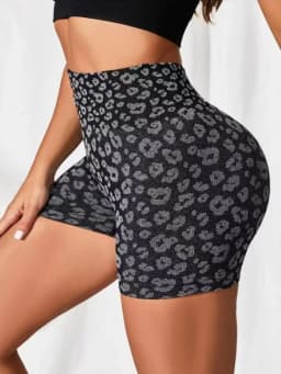 High Waist Peach Hip Quick-Drying Tight-Fitting Wearing European and American Leopard yoga Pants Summer New Shorts