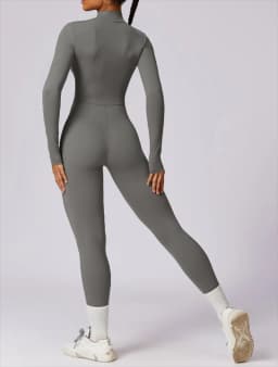 Half zip integrated long yoga jumpsuit solid color sexy long sleeved integrated sportswear for women