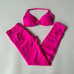 Seamlessyoga Set Women Workout Scrunch Leggings Set Strappy Halter Sports Bra Fitness Gym Clothing Workout Set 2 Pieces