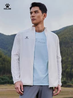 Kelme Men's Light Woven Jacket Upf50+ Sun Protection Stand Collar Jacket Day Training Outdoor Sports Running Windbreaker