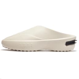 361 Degrees Joker Cyber Men Slippers Outdoors Breathable Soft Anti-slip Antiskid Beach Sandals Flexible Male Shoes 672521104