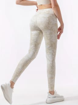 2026 Spring/Summer New High-Waisted Yoga Pants with Anti-Rolling Waistband, High-Elasticity Peach-Shape Butt Workout Leggings, B
