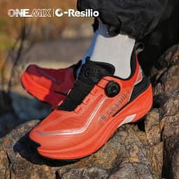 ONEMIX Outdoor Running Sneakers Men Elastic Trail Shoes Lightweight Breathable Women Sneakers Couple Casual Waterproof Shoes