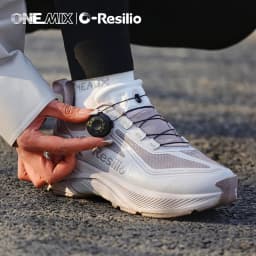 ONEMIX Outdoor Running Sneakers Men Elastic Trail Shoes Lightweight Breathable Women Sneakers Couple Casual Waterproof Shoes
