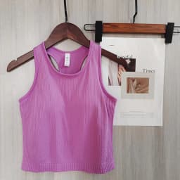 Women's Sleeveless Slim-Fit Sports Tank Top with Built-in Bra Pads - Breathable, Quick-Dry for Running & Yoga