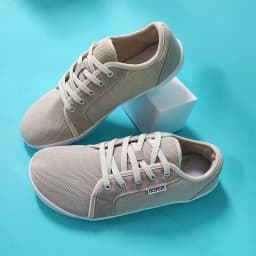 Men's Running Shoes with Soft Soles Lightweight and Wide Feet Suitable for Both Men and Women Autumn Women's Flat Walking Shoes