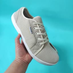 Men's Running Shoes with Soft Soles Lightweight and Wide Feet Suitable for Both Men and Women Autumn Women's Flat Walking Shoes