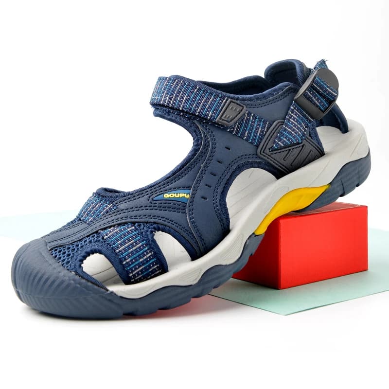 New Men's and Women's Shoes Summer Outdoor Student Sandals Anti Slip Soft Bottom Sneakers Flat Bottom Breathable Beach Sandals