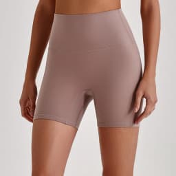 Buttery Soft Stretch Nylon Yoga Biker Shorts No Front Seam High Waist Y-shape Butt Lifting Sport Workout Gym Shorts For Women