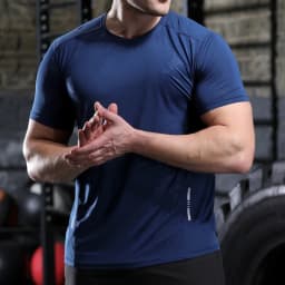 Dry Fit Men Running Shirt Tops Fitness Compression Gym Polyester Sports T-shirt Outdoor Workout Training Muscle Fit Clothing