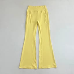 High - waisted women's flared yoga pants with side pockets, high elasticity, suitable for fitness, workouts and sports