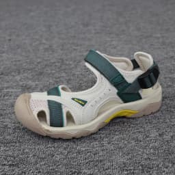 2026 Girls' Shoes Women's Summer Outdoor Anti Slip Soft Sole River Tracing Sports Flat Bottom Beach Shoes Students' Sandals
