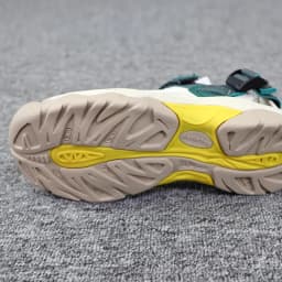 2026 Girls' Shoes Women's Summer Outdoor Anti Slip Soft Sole River Tracing Sports Flat Bottom Beach Shoes Students' Sandals