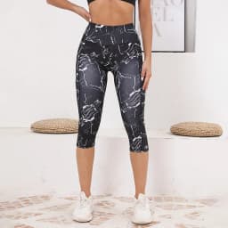 Capri Leggings with Pockets for Women High Waisted Workout Leggings Tummy Control Yoga Pants