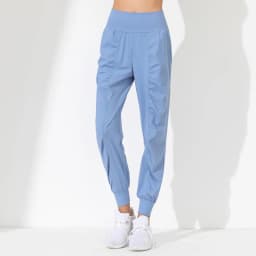 Woman Yoga Pants Loose Slim Quick-Dry Yoga Pants Pleated Hem Bound Running Fitness Capris Pockets Jogging Pants Sports Pants