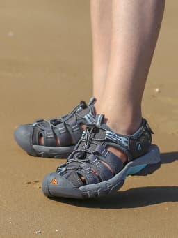 HUMTTO Sandals Women's Outdoor Upstream Shoes Aqua Shoes Wading Sneakers Lightweight Quick-Drying Beach Shoes Men Breathable