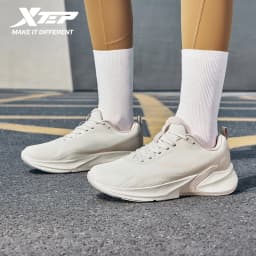 Xtep Women's Running Shoes 2025 Winter Comfortable Wear-Resistant Breathable Shock Absorption Stability Sneakers 875418110016