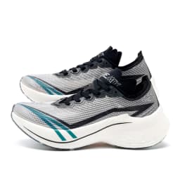 ONEMIX Nylon Carbon Fiber Running Shoes for Men Marathon Shoes Breathable Ultra Light Track Field Kilometer Race Running Sneaker