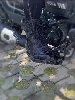 Military Tactical Combat Boots Men Autumn Winter Fleece Work Training Shoes Outdoor Ultralight Waterproof Desert Hiking Boots