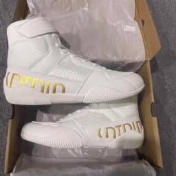 New Men's Large Wrestling Shoes Mesh Breathable Boxing Shoes Anti Slip Wear Resistant Sneaker Fashionable Casual High Sport Shoe