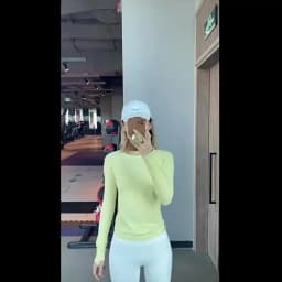 Women's Slim Fit Long Sleeve Yoga Sports Top Breathable Stretch Seamless Pilates Training T-Shirt Fitness Running Shirt T-shirt