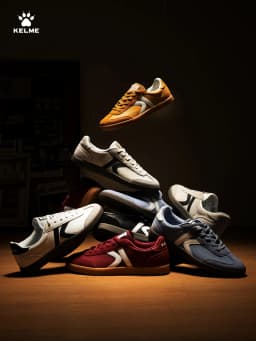 Kelme German Training Shoes Lightweight Retro Sneakers Comfortable Casual Shoes Outdoor Sports Fitness Running White Shoes