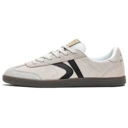 Kelme German Training Shoes Lightweight Retro Sneakers Comfortable Casual Shoes Outdoor Sports Fitness Running White Shoes
