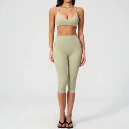 Sports Set Two Pieces Yoga Set Women's Sports Set Quick Drying Short Sleeve Fitness Set Gym Running Slim Capri Pants Sportswear