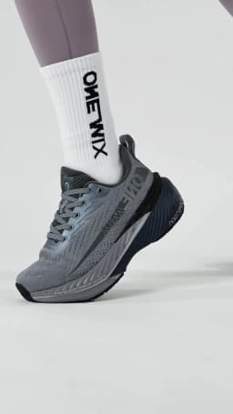ONEMIX-Lightweight Running Shoes for Men and Women Stable Cushioning Sports Shoes Bounce-resistant Walking Shoes Outdoor New