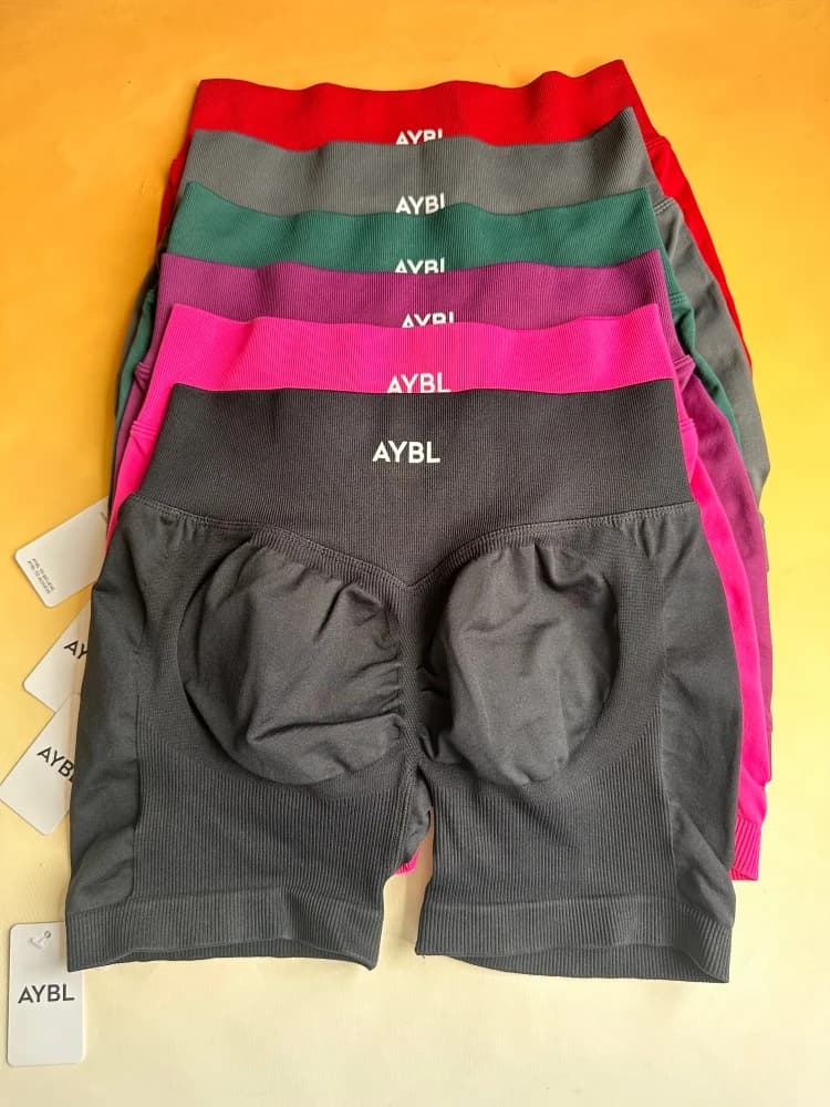 Brand Seamless Yoga Shorts — Butt-Lifting Fitness Shorts, Women's Stretchy Compression Shorts, Moisture-Wicking