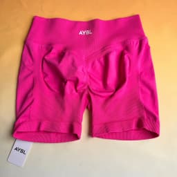 Brand Seamless Yoga Shorts — Butt-Lifting Fitness Shorts, Women's Stretchy Compression Shorts, Moisture-Wicking