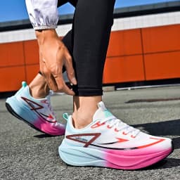 Women’s Marathon Racing Shoes Men’s Carbon Fiber Racing Shoes Breathable Lightweight Comfortable Athletic Energy Return Sneaker