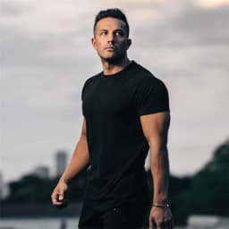 New Summer Leisure Running T-shirt Gym Training Tops Elastic Cotton Pure Color Short Sleeve Sports T-shirt Men Sportswear