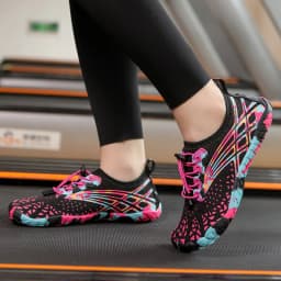 Quick-drying Indoor Fitness Outdoor Women's Water Shoes Swimming Barefoot Five Fingers Aqua Shoes Beach Seaside Light Sneakers