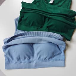 Breathable Sweat-Wicking Sports Sleeveless Tank Top, Ideal for Running, Fitness Training & Yoga