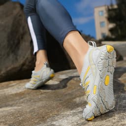 Unisex Water Shoes Men Women Quick-Dry Anti-Slip Hiking Outdoor Trekking Shoes Barefoot Sneakers for River Rafting Beach Fitness